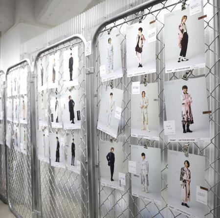 プレスに公開されたＫｉｓ-Ｍｙ-Ｆｔ２の衣装展（撮影・吉澤敬太）