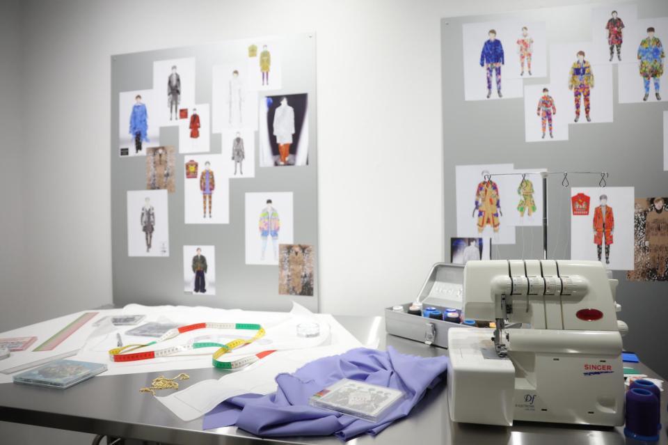 プレスに公開されたＫｉｓ-Ｍｙ-Ｆｔ２の衣装展（撮影・吉澤敬太）