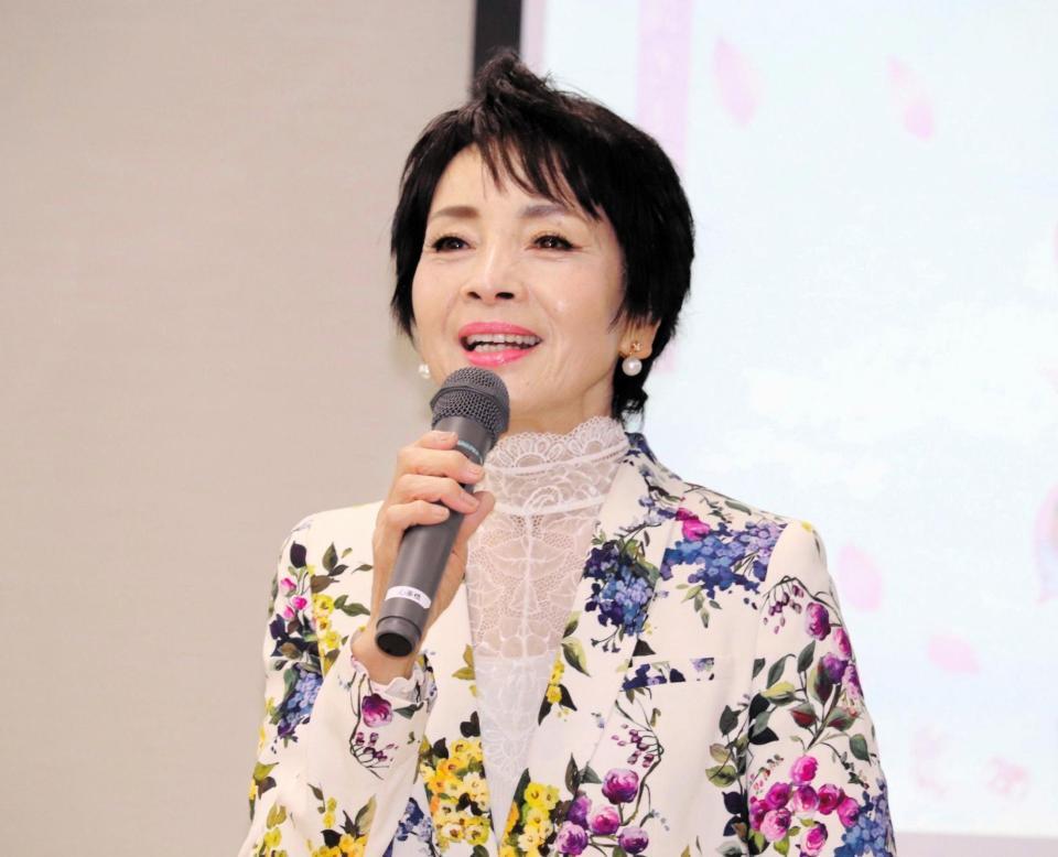 ２３日に映画「小春日和～Ｉｎｄｉａｎ　Ｓｕｍｍｅｒ～」の会見に出席した由美かおる