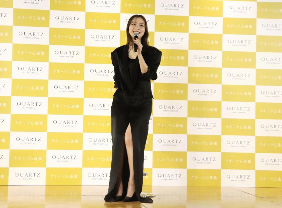 「クオーツ心斎橋」開業セレモニーに登場した内田理央