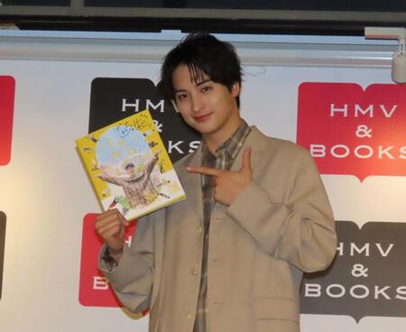 書籍「一ノ瀬颯『いちのせかい』」の発売記念イベントを行った一ノ瀬颯