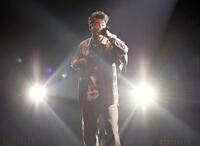 パフォーマンスするＲＹＯＫＩ　ＭＩＹＡＭＡ（撮影・石井剣太郎）