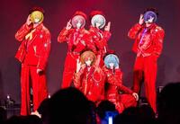 とぅるりぷの（前列左から）はりま、そあら、（後列同）まひろまる。、パルオ、ものくろ、つきしろやしろ。