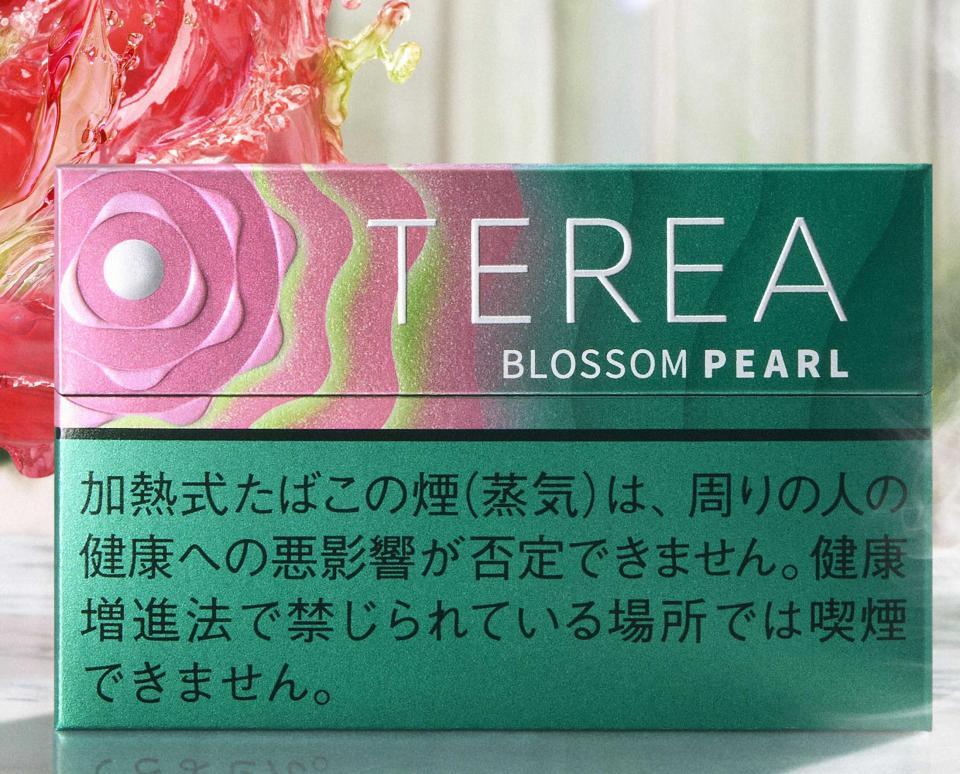 「ＩＱＯＳ　ＩＬＵＭＡ（イルマ）」シリーズ専用たばこスティック「ＴＥＲＥＡ（テリア）」のカプセル入りメンソール新銘柄「テリア　ブロッサム　パール」
