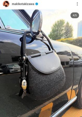 滝沢眞規子のインスタグラム＠ｍａｋｉｋｏｔａｋｉｚａｗａ（４月２５日付）より