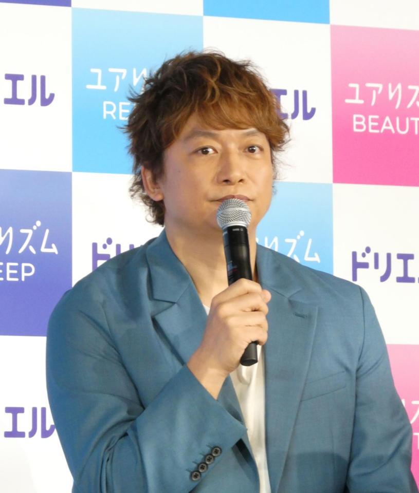 トークを行う香取慎吾