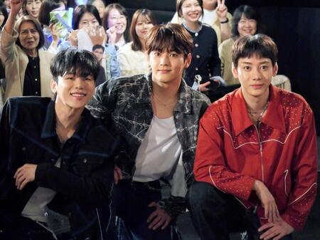 　リリースイベントを開催したＭＹＮＡＭＥの（左から）インス、セヨン、コヌ