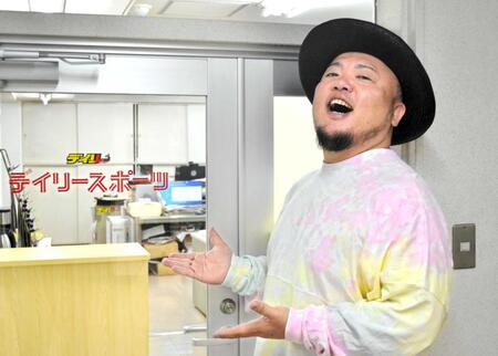 デイリースポーツ中国本部を訪れたＨＩＰＰＹ