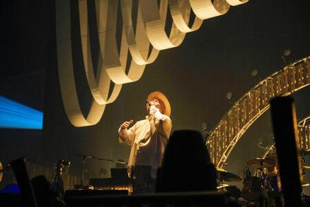 昨年６月にメジャーデビュー１０周年を記念して初のアリーナ公演を開催した（提供写真）