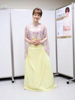 「デビュー５０周年記念コンサート　～永遠のありがとう～　Ｇｒａｎｄ　Ｆｉｎａｌｅ！」公演前に取材に応じた岩崎宏美