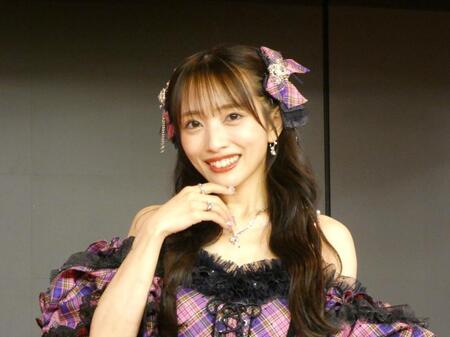 終演後に取材に応じた向井地美音