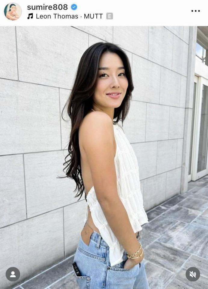 すみれのインスタグラム＠ｓｕｍｉｒｅ８０８（４月２６日付）より