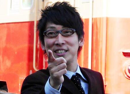 ダーリンハニー・吉川正洋（１５年２月撮影）