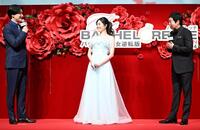 イベントでトークをする（左から）山添寛、平松里菜、今田耕司（撮影・開出牧）