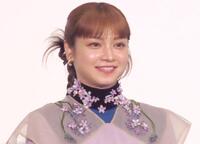 　平愛梨