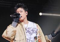 熱唱するＲＹＯＫＩ　ＭＩＹＡＭＡ
