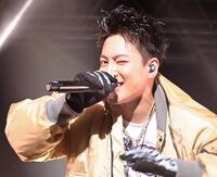 熱唱するＲＹＯＫＩ　ＭＩＹＡＭＡ