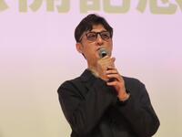 リバイバル公開記念舞台あいさつに出席した李相日監督