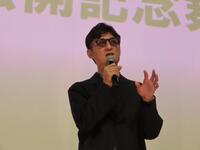 リバイバル公開記念舞台あいさつに登壇した李相日監督