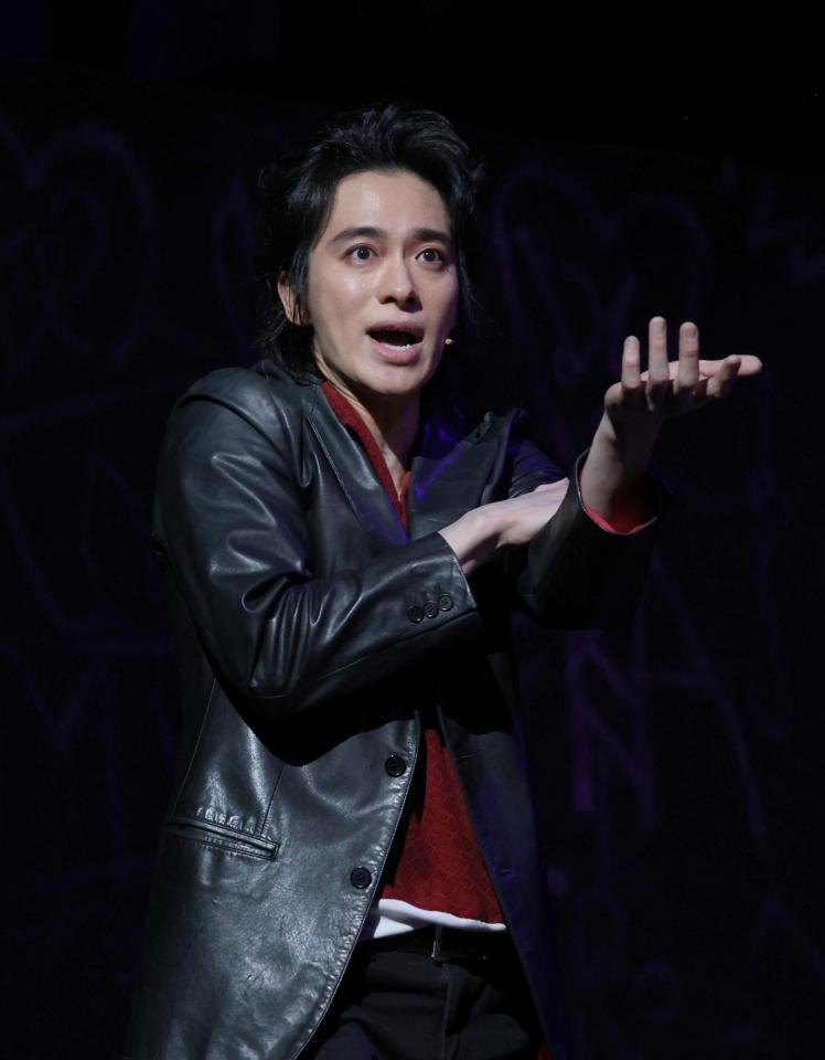 熱演する戸塚祥太（撮影・佐々木彰尚）