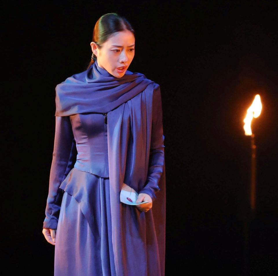 王の娘を熱演する石原さとみ（撮影・吉澤敬太）
