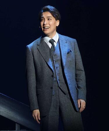 ミュージカル「レベッカ」でマキシマムを演じる海宝直人