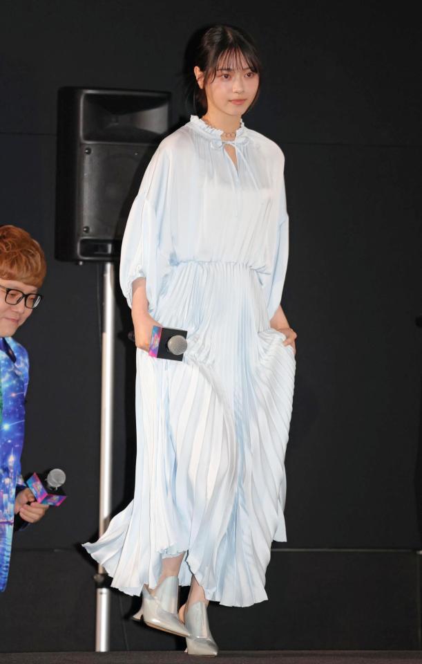 登壇する西野七瀬（撮影・吉澤敬太）