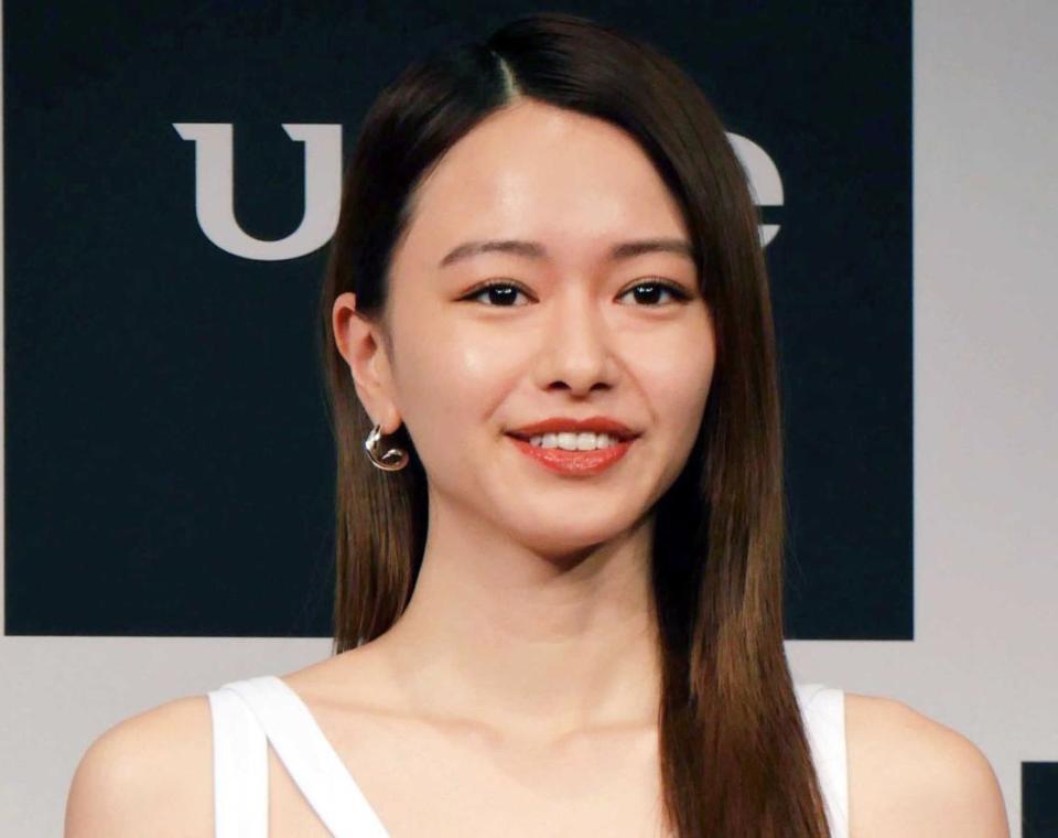 山本舞香