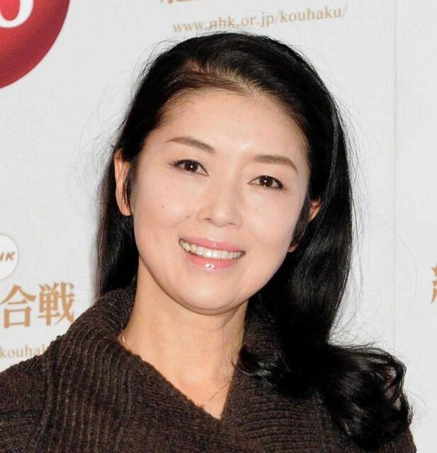 子宮全摘の美人歌手　当時は死の恐怖