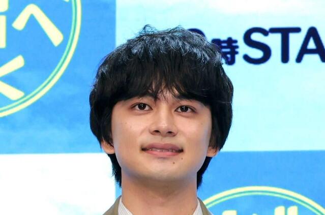 フジ月９突然登場 薄化粧45歳美貌に騒然