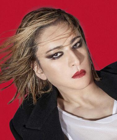 １１６年の歴史を誇る名誉賞を日本人アーティストとして初めて受賞することになったＹＯＳＨＩＫＩ