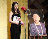 「第３４回橋田賞」受賞式に登場した今田美桜（撮影・伊藤笙子）
