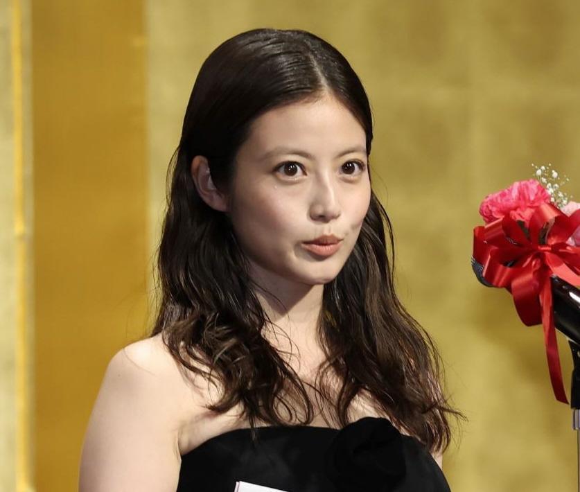 「第３４回橋田賞」受賞式に登場した今田美桜（撮影・伊藤笙子）