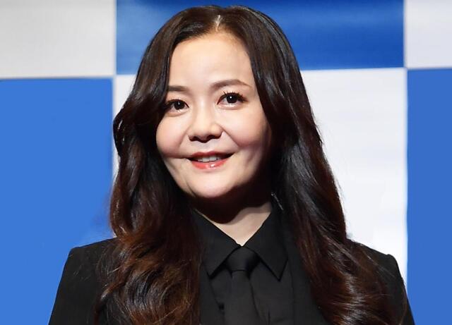 治療終えた華原朋美 ６歳息子と家族時間