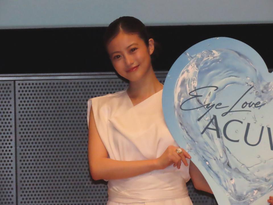 新ブランドキャンペーン発表会に出席した今田美桜