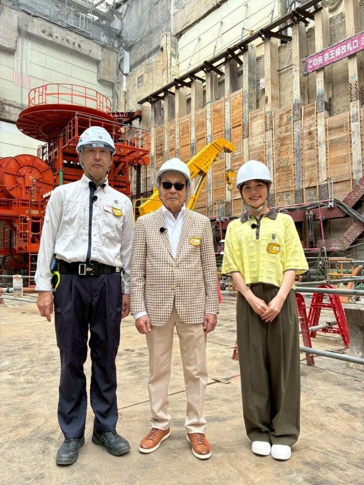 テレビ朝日系「タモリステーション」ロケ写真