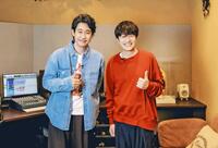 　初のコラボ楽曲を手がけた大泉洋（左）と北川悠仁