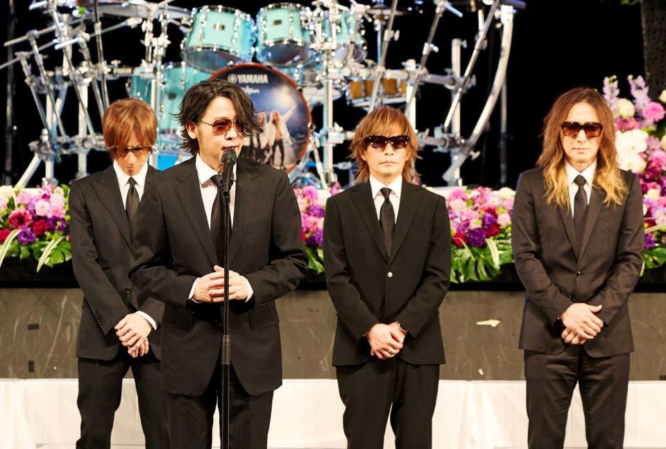 お別れ会で挨拶するＬＵＮＡ　ＳＥＡ