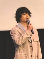 舞台あいさつに登壇した染谷将太