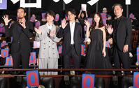 （左から）吉野耕平監督、神木隆之介、中村倫也、森川葵、坂東工（撮影・石井剣太郎）
