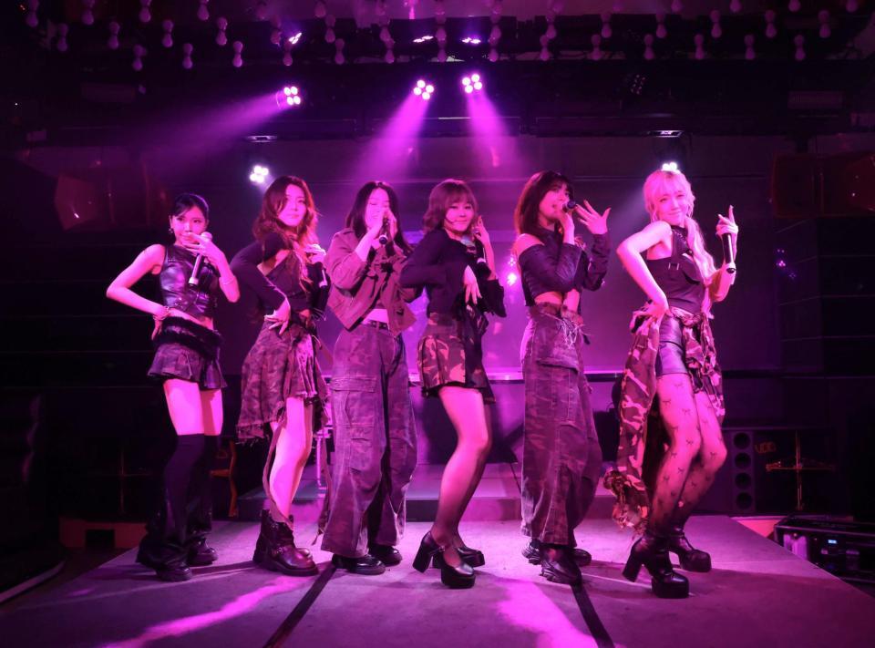 ＣＤリリースショーケースを行うＢｅ　Ｇｉｒｌｓ（撮影・吉澤敬太）