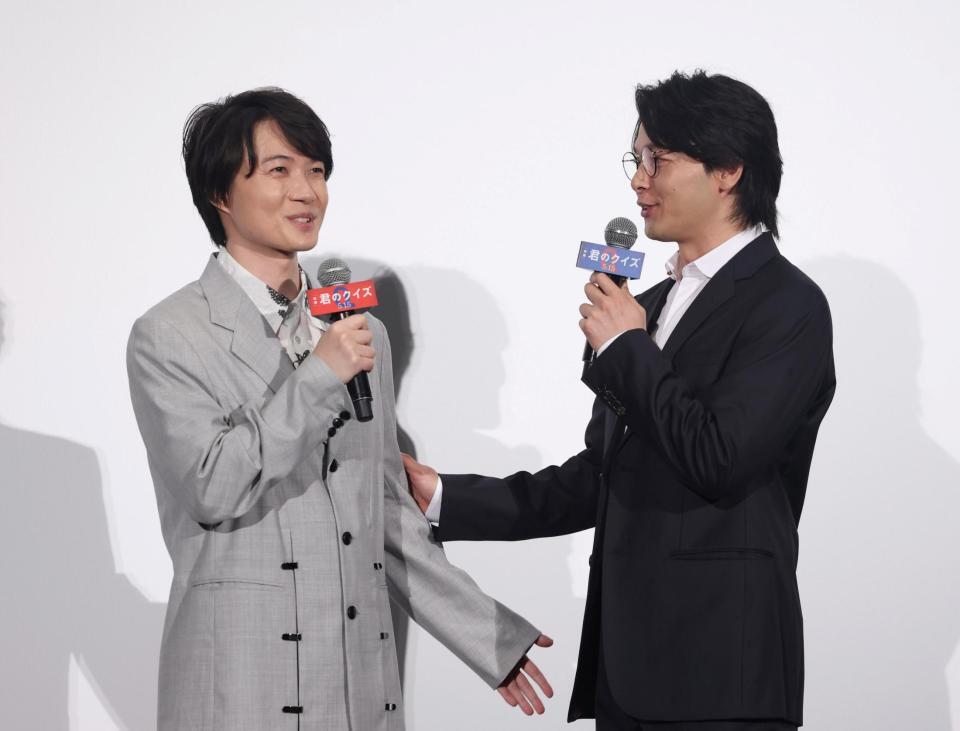 トークで盛り上がる神木隆之介と中村倫也（右）＝撮影・石井剣太郎