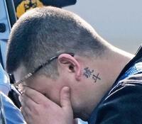 栃木県警さくら署から護送される竹前海斗容疑者＝19日