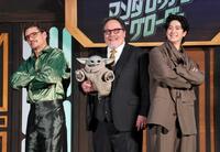 映画「スター・ウォーズ／マンダロリアン・アンド・グローグー」ジャパンプレミアに登場したペドロ・パスカル、ジョン・ファヴロー監督、中島裕翔（撮影・伊藤笙子）