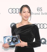 ２０２１年、「ＧＱ　ＭＥＮ　ＯＦ　ＴＨＥ　ＹＥＡＲ　２０２１」フォトコールに登場した野口啓代さん