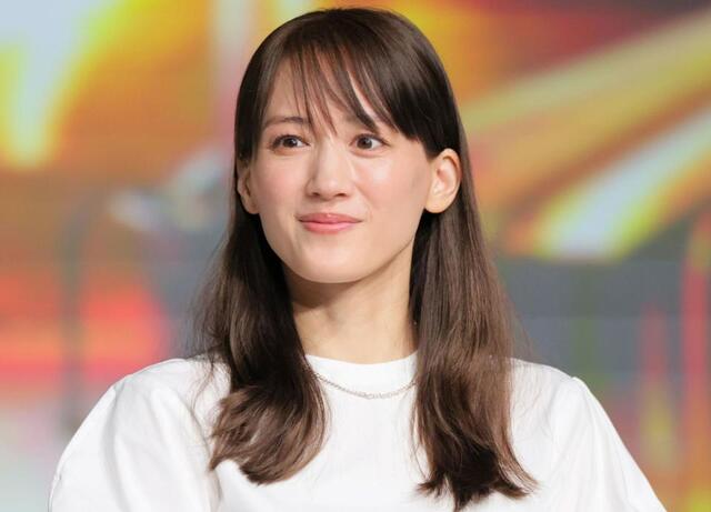 「綾瀬はるかが2人」26歳女優TV共演