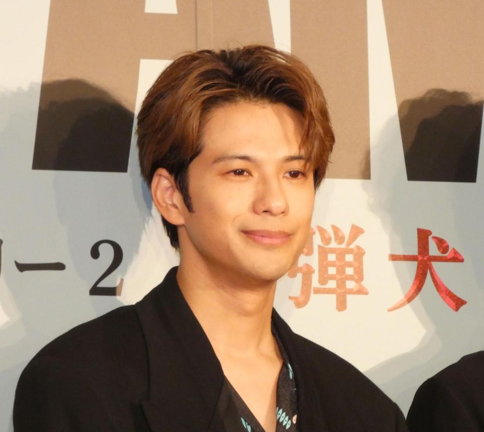 会見を行った森崎ウィン