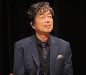 取材会に出席した中村雅俊