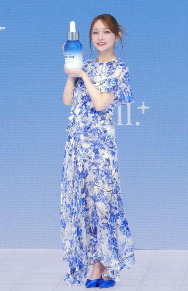 ほほ笑む後藤真希
