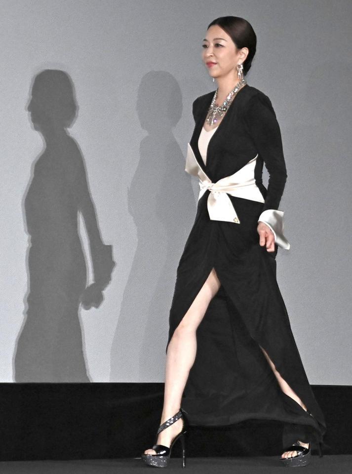 舞台あいさつに登壇した真矢ミキ＝東京・ユナイテッド・シネマ豊洲（撮影・開出牧）